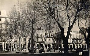 Mostaganem 506- Place Republique COLLECTION DES AMIS DE ND DE SANTA CRUZ